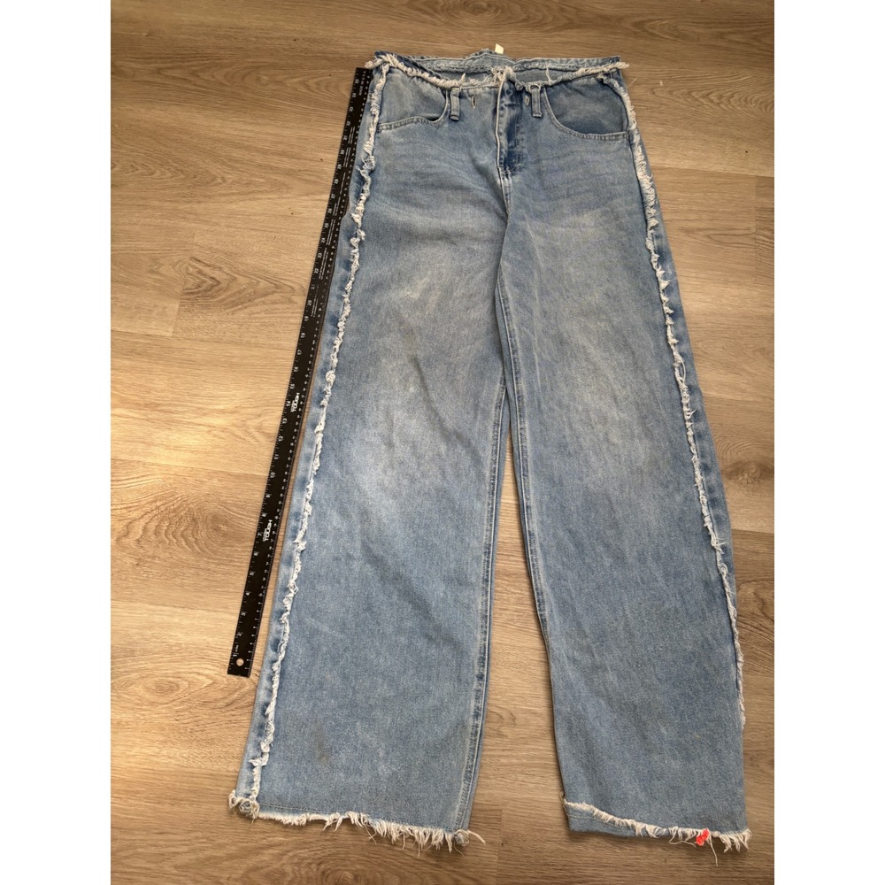 1030 T.E.N.T.H.I.R.T.Y Wide Leg Frayed Raw Edge Jeans Light Wash DM91057 5/27 - Picture 2 of 7